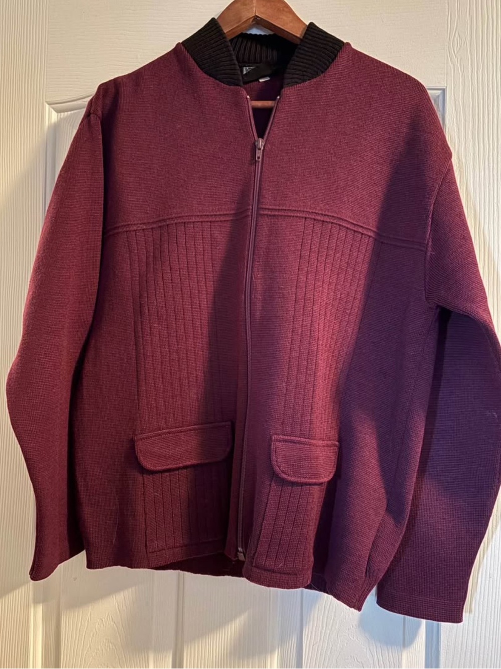 Vintage Men’s Wool Zip-Up (size medium)